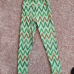 LuLaRoe Girls Leggings S/M Green